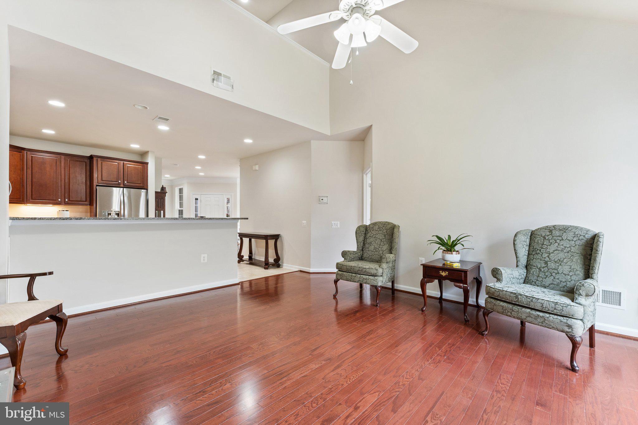 20462 Valley Falls Square Ashburn, VA 20147 - Photo 25 of 55 Living Room