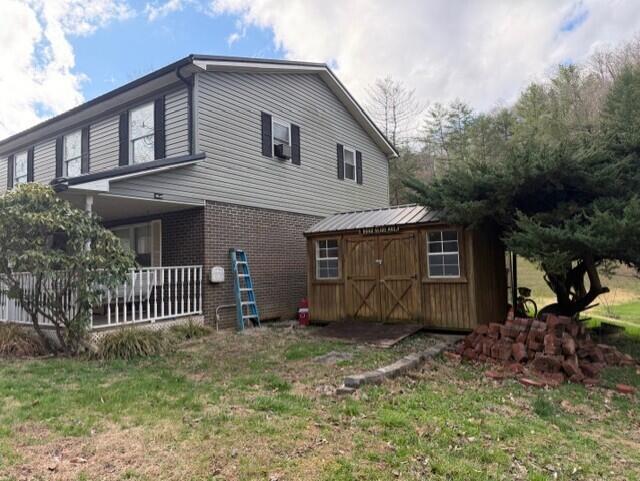 387 Left Penhook Road Harold, KY 41635 - Photo 17 of 18 5b985217-3ebd-4e20-8f6f-487a207df683