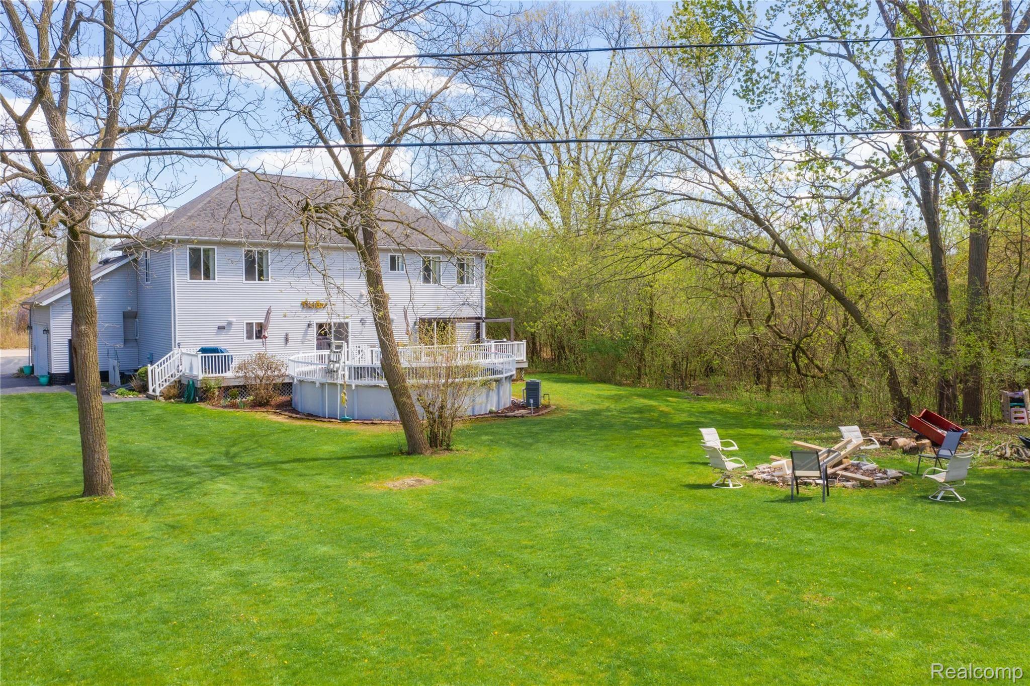 23710 Chicory Road Grosse Ile, MI 48138 - Photo 31 of 36 23710 Chicory, Grosse Ile (31 of 37).jpg