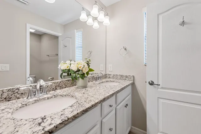 $849,000 | 9403 Foxglove Lane, Naples, FL 34120