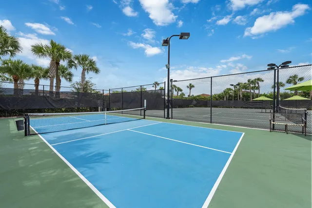 $849,000 | 9403 Foxglove Lane, Naples, FL 34120