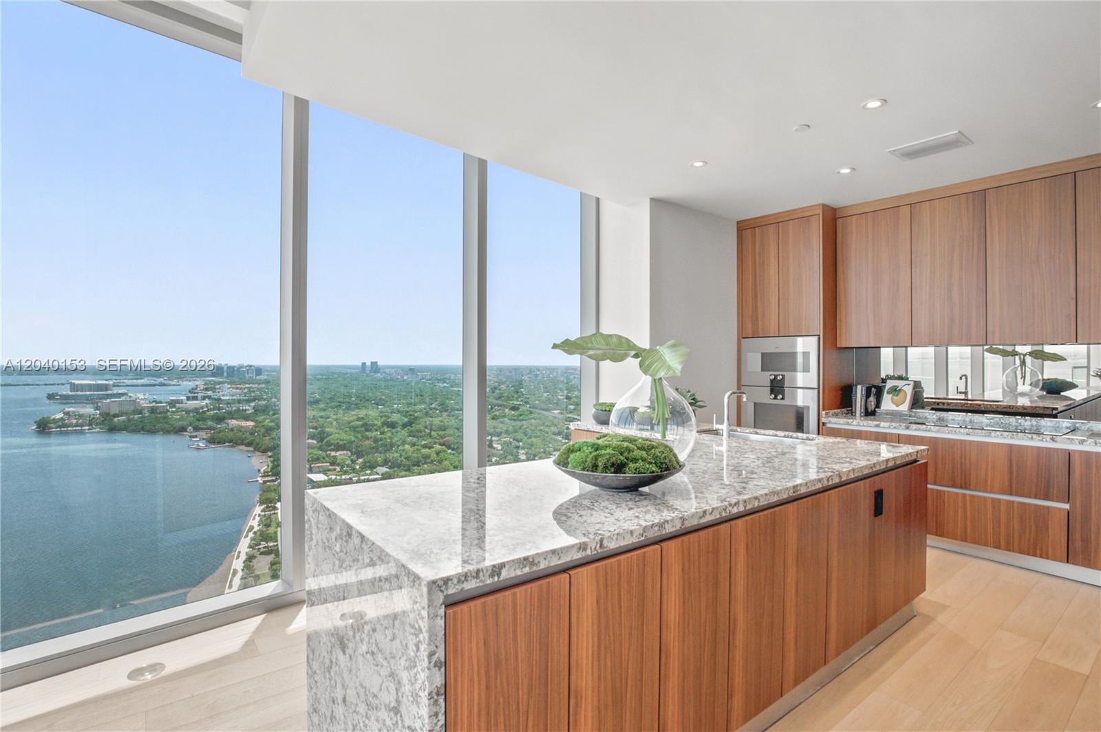 175 Southeast 25th Road, Unit 3401/3402 Miami, FL 33129 - Photo 36 of 89