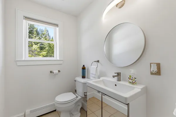 $597,000 | 17 Northern Oaks Drive, Gray, ME 04071