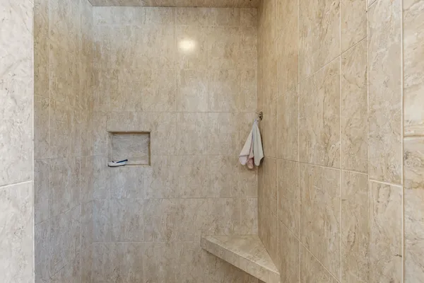 $597,000 | 17 Northern Oaks Drive, Gray, ME 04071