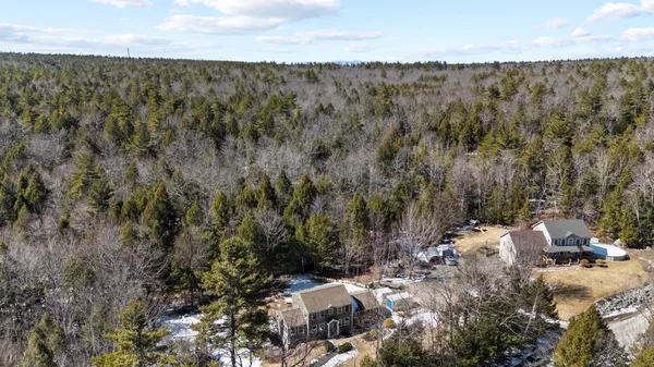 $597,000 | 17 Northern Oaks Drive, Gray, ME 04071