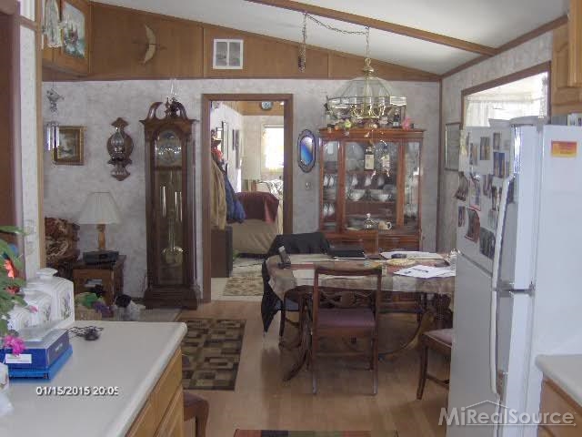 6520 Snover Road Port Sanilac, MI 48469 - Photo 11 of 16 31230631-10.JPG