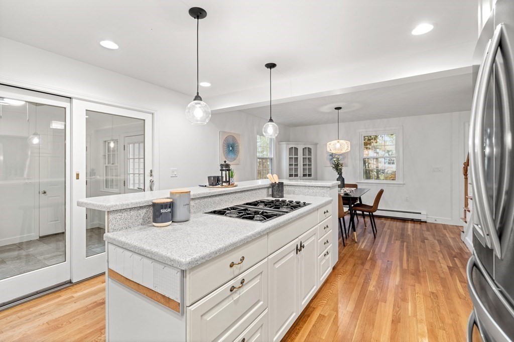 55 Greenwood Road Andover, MA 01810 - Photo 11 of 39 Gallery Image 11