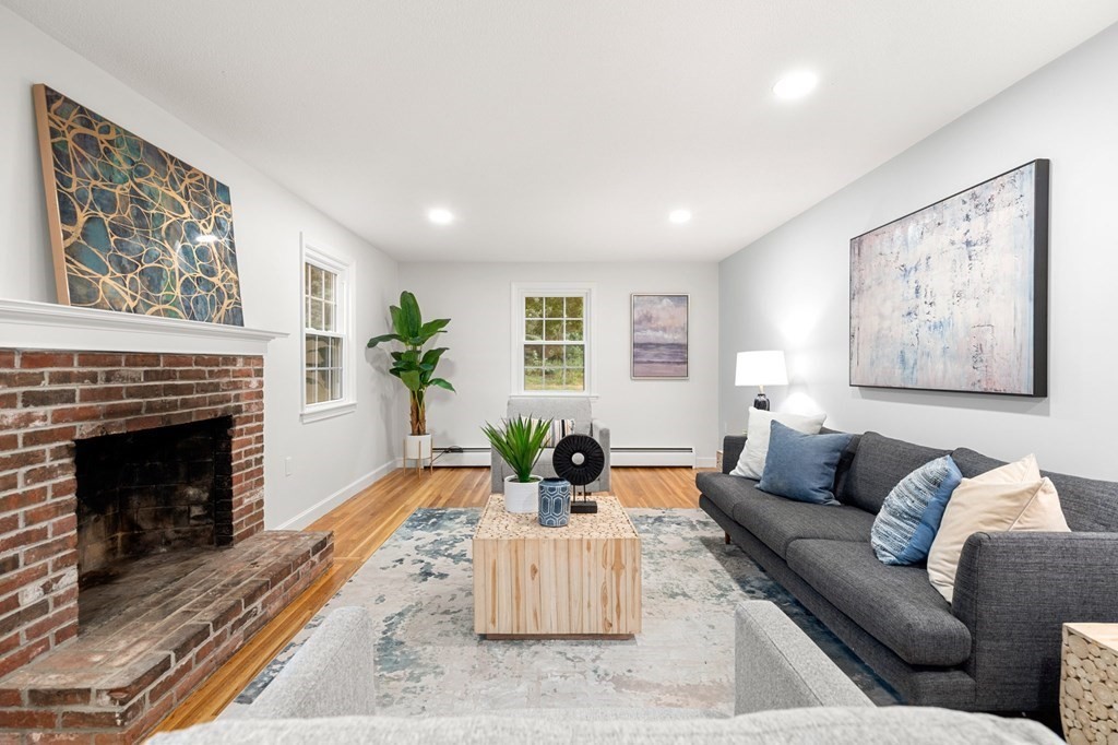 55 Greenwood Road Andover, MA 01810 - Photo 15 of 39 Gallery Image 15