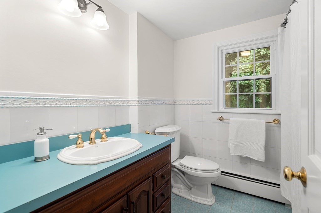 55 Greenwood Road Andover, MA 01810 - Photo 25 of 39 Gallery Image 25