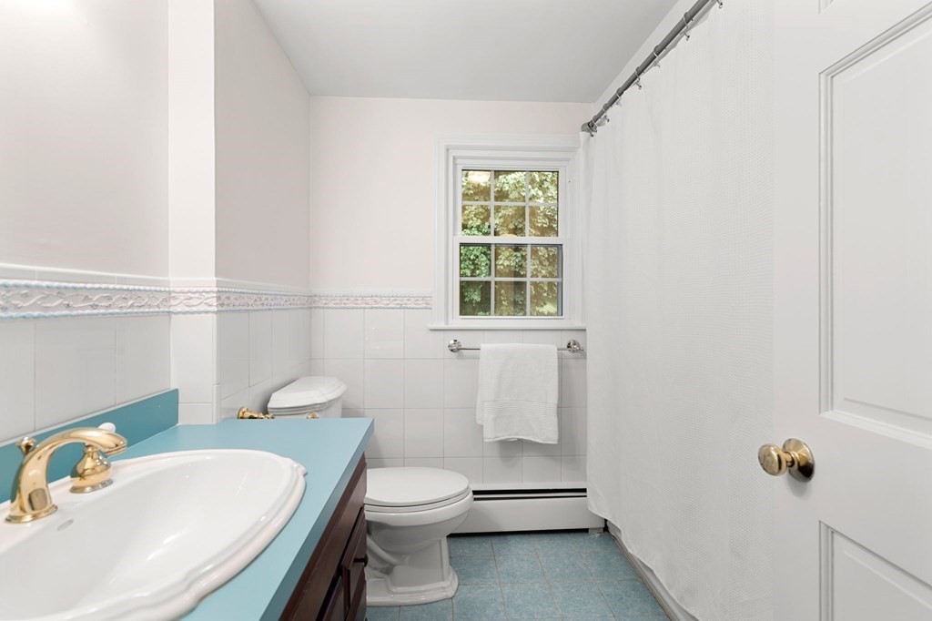 55 Greenwood Road Andover, MA 01810 - Photo 26 of 39 Gallery Image 26