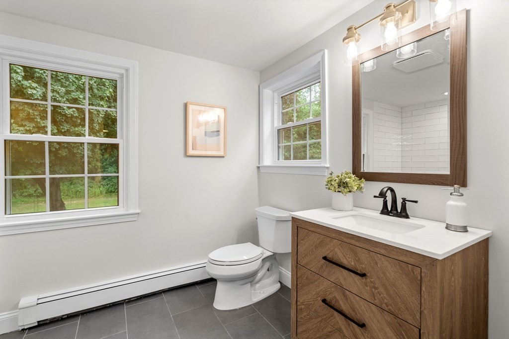 55 Greenwood Road Andover, MA 01810 - Photo 31 of 39 Gallery Image 31