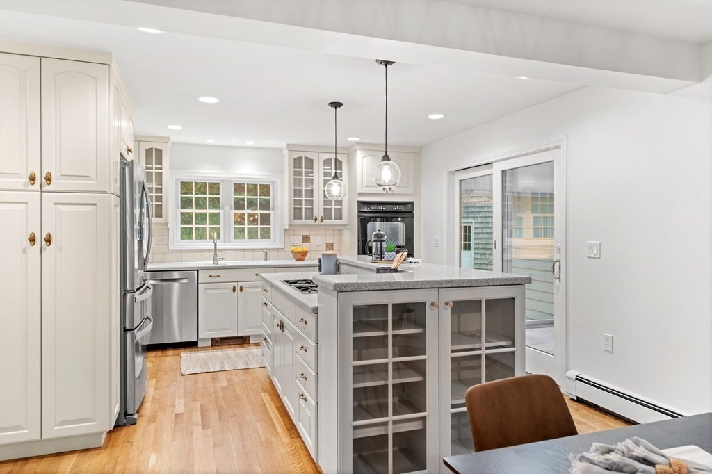 55 Greenwood Road Andover, MA 01810 - Photo 5 of 39 Gallery Image 5