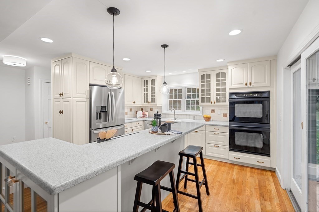 55 Greenwood Road Andover, MA 01810 - Photo 7 of 39 Gallery Image 7