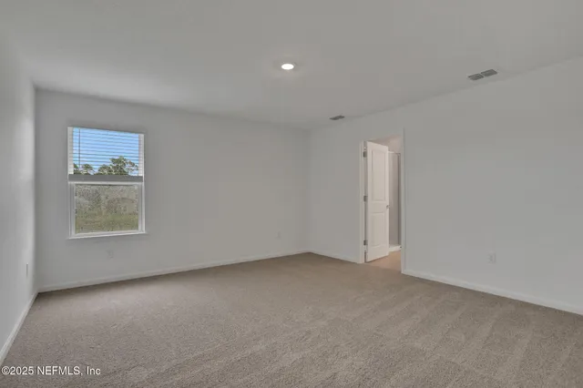 a view of entryway with furniture
