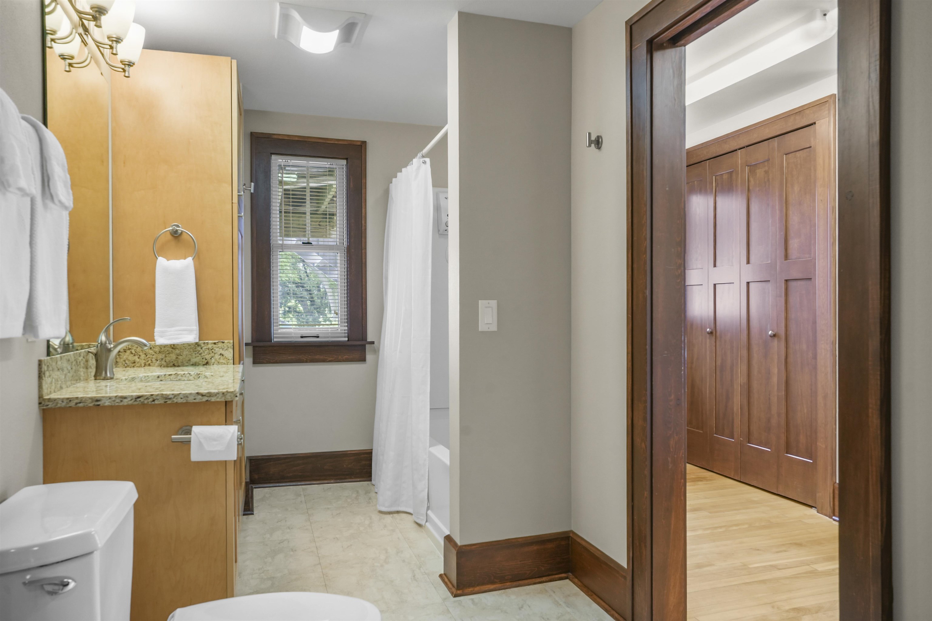 1812 Middleton Street Middleton, WI 53562 - Photo 28 of 76