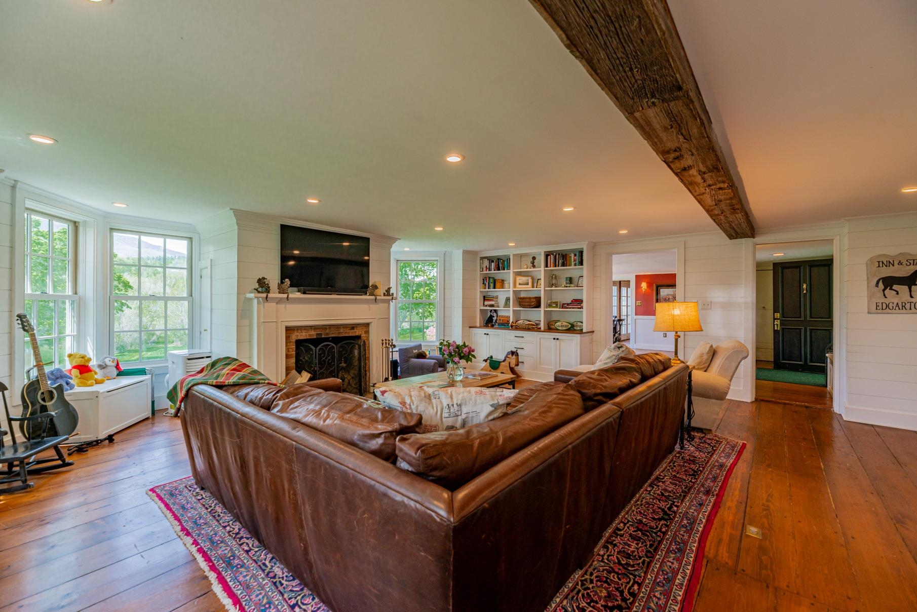 1589 Richville Road Manchester, VT 05255 - Photo 15 of 37