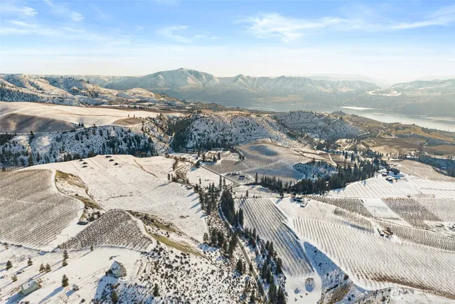 $650,000 | 565 Boyd Loop Road, Manson, WA 98831