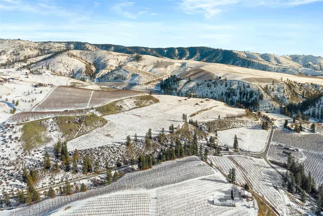 $650,000 | 565 Boyd Loop Road, Manson, WA 98831