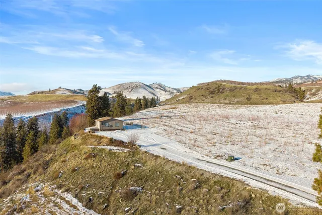 $650,000 | 565 Boyd Loop Road, Manson, WA 98831