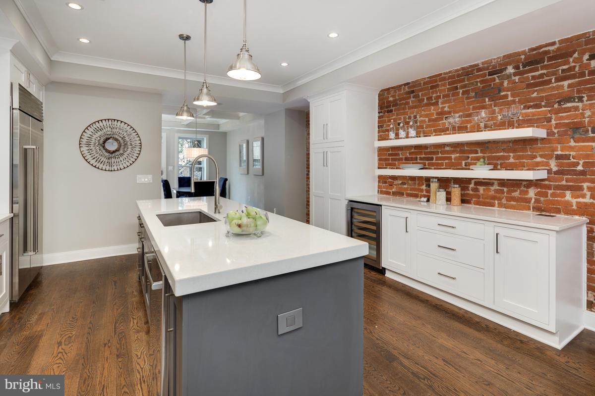 1723 Willard Street Northwest Washington, DC 20009 - Photo 8 of 30 Kitchen