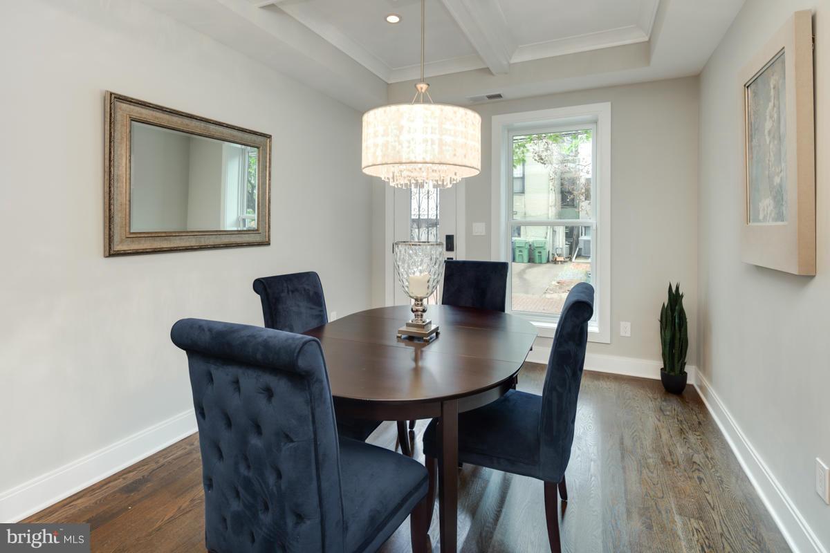 1723 Willard Street Northwest Washington, DC 20009 - Photo 10 of 30 Dining Room