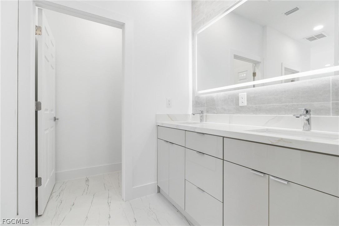 321 Peerless Street Lehigh Acres, FL 33974 - Photo 17 of 50