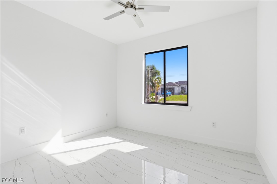 321 Peerless Street Lehigh Acres, FL 33974 - Photo 28 of 50