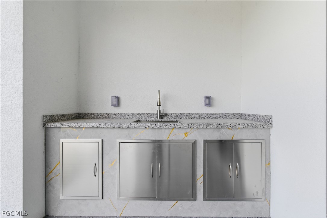 321 Peerless Street Lehigh Acres, FL 33974 - Photo 31 of 50