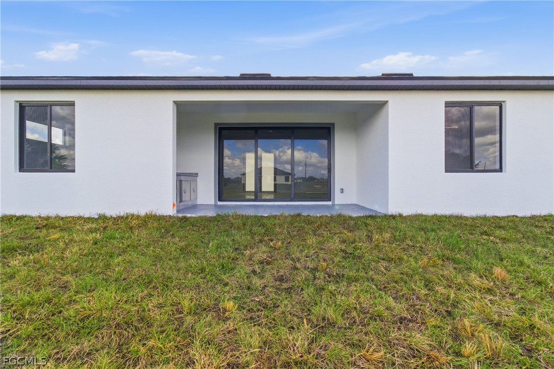 321 Peerless Street Lehigh Acres, FL 33974 - Photo 44 of 50