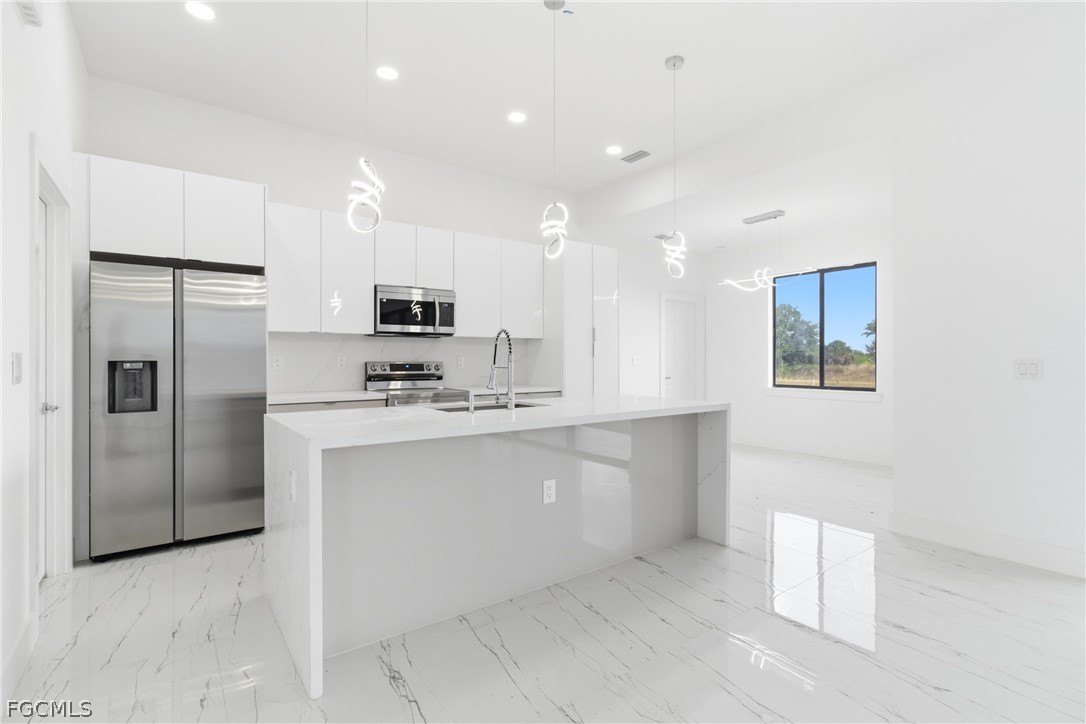 321 Peerless Street Lehigh Acres, FL 33974 - Photo 10 of 50