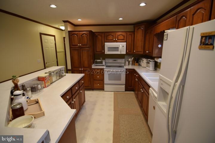 46 Seabreeze Road Ocean Pines, MD 21811 - Photo 5 of 40