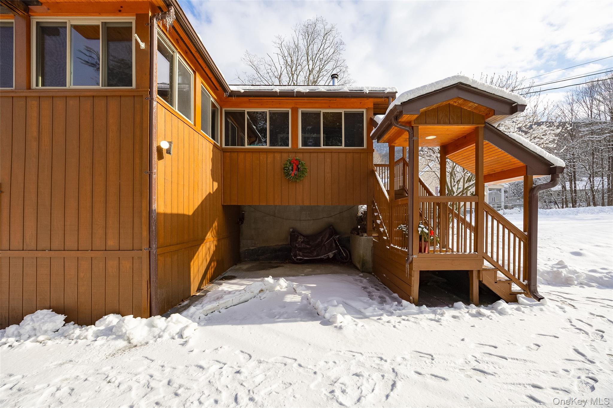 21 Old Town Road Beacon, NY 12508 - Photo 3 of 15