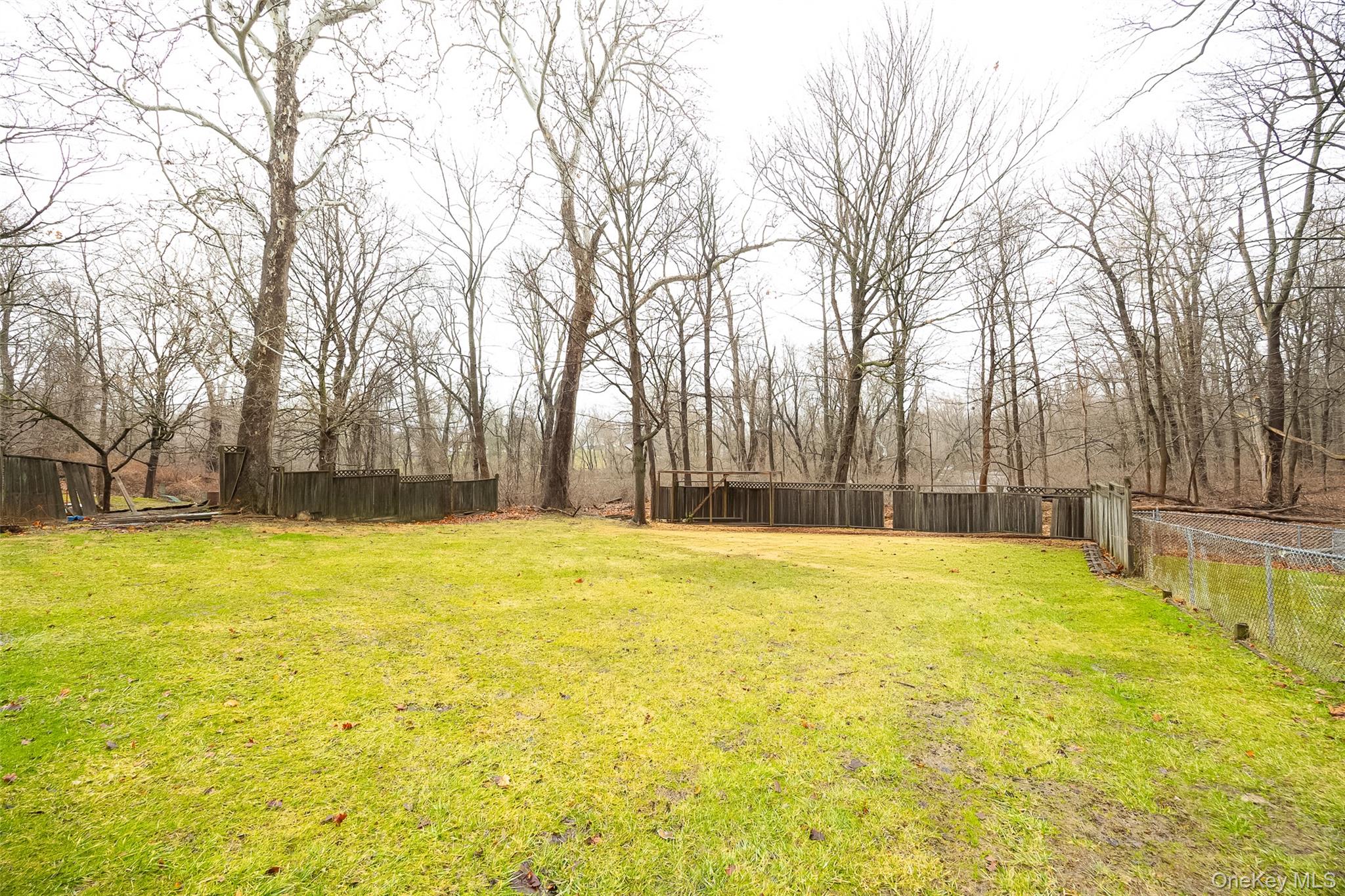 21 Old Town Road Beacon, NY 12508 - Photo 7 of 38