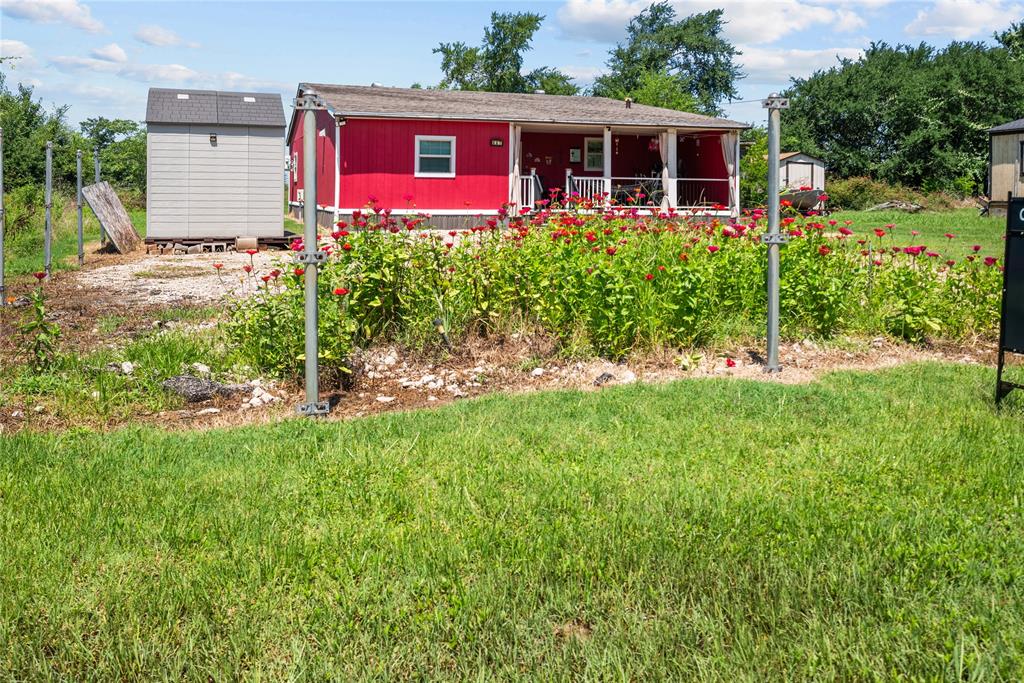 447 Masthead Road Gun Barrel City, TX 75156 - Photo 6 of 27 a view of front of house with a yard
