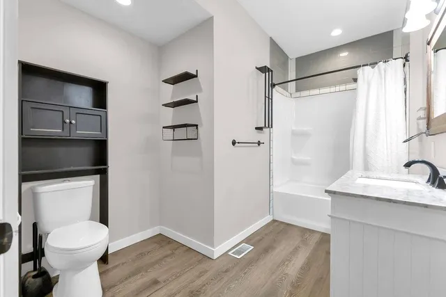 $169,900 | 2924 Felix Street, St. Joseph, MO 64501