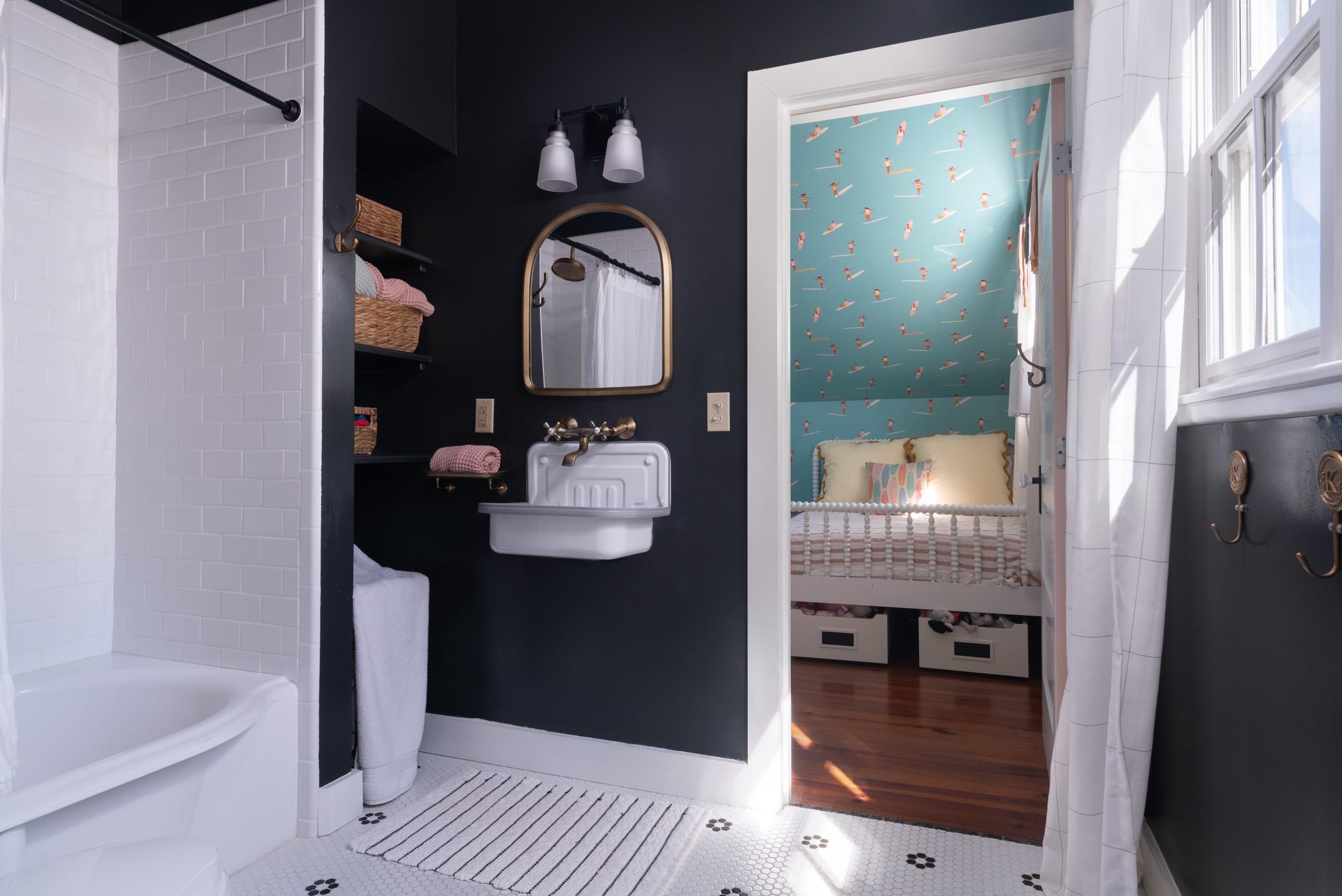 1630 Olinda Road Makawao, HI 96768 - Photo 30 of 50 a picture of a bathroom