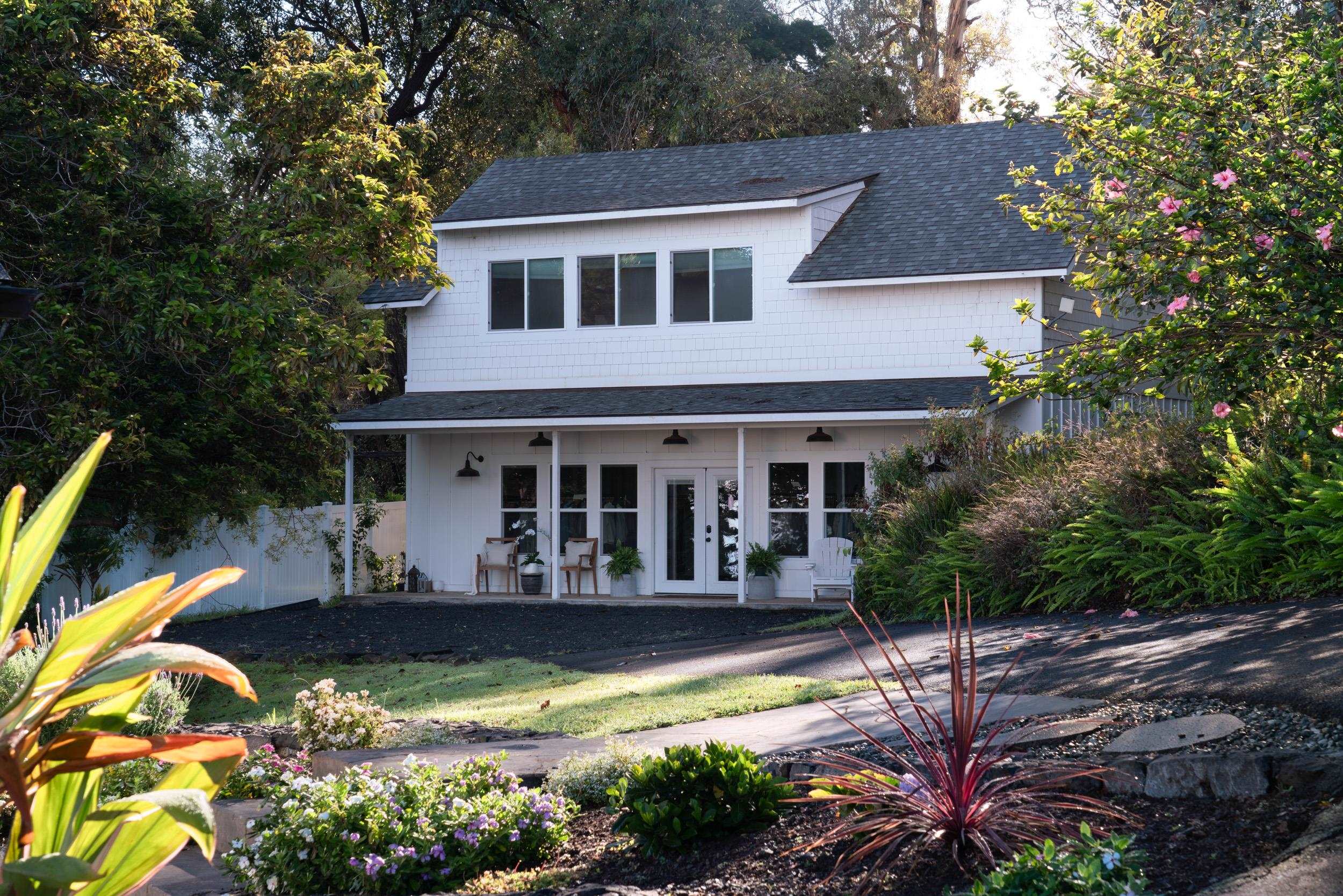 1630 Olinda Road Makawao, HI 96768 - Photo 38 of 50 a front view of a house with a yard