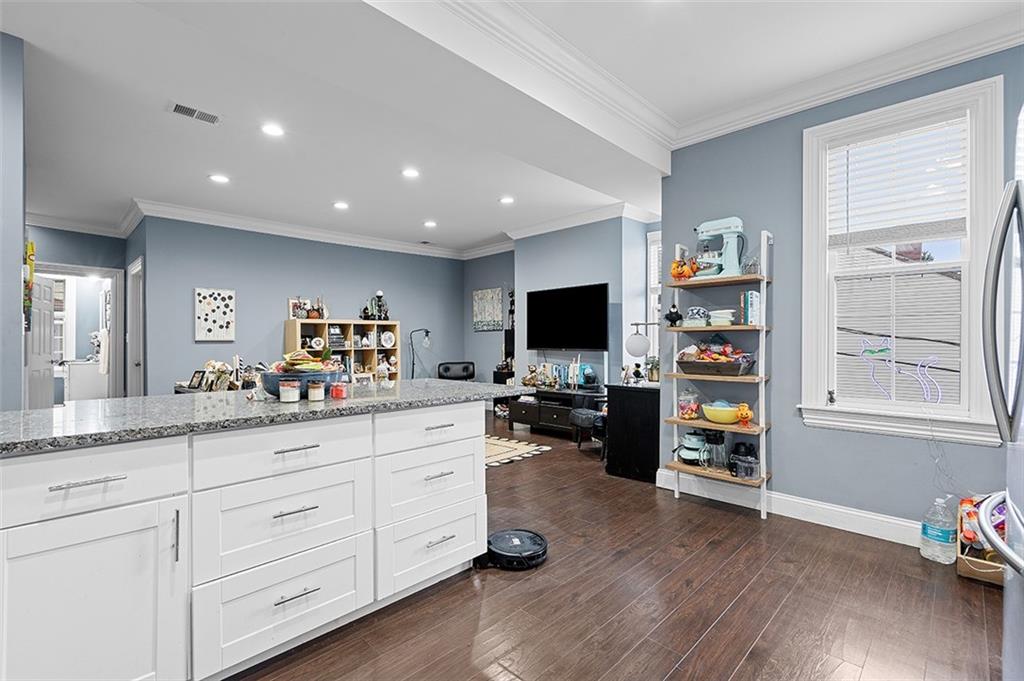 2401 Mt Troy Road Pittsburgh, PA 15212 - Photo 9 of 27 Gallery Image 9