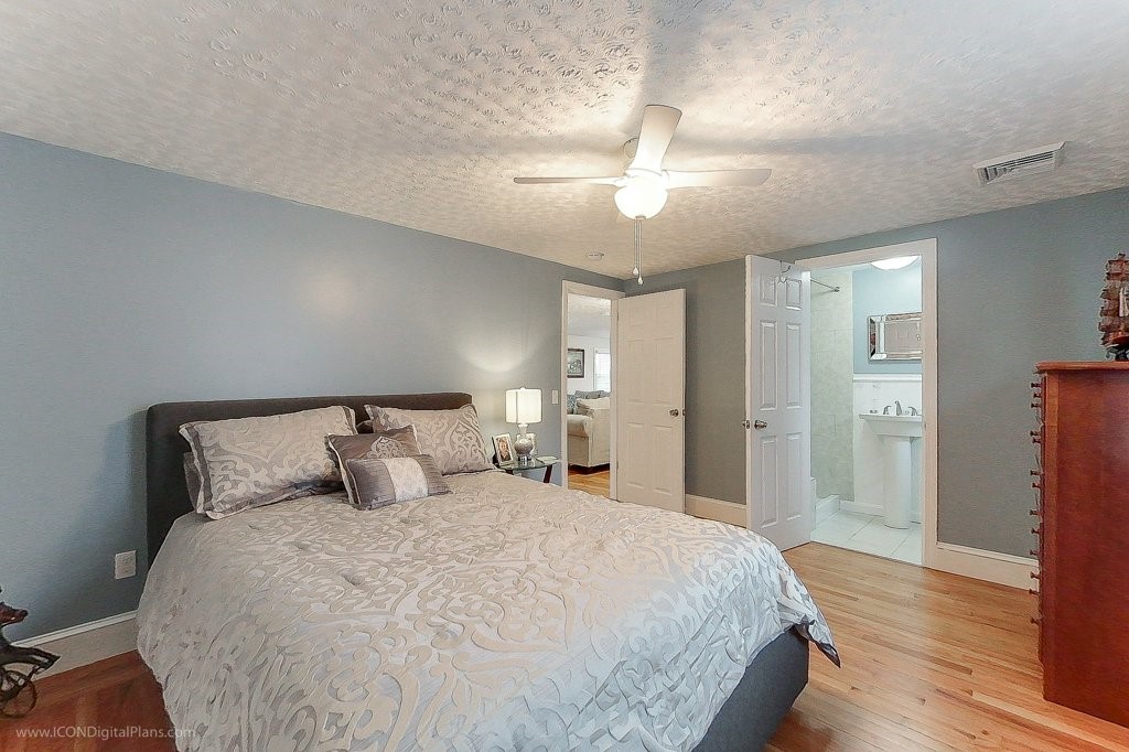 7 Wilbur Avenue Newport, RI 02840 - Photo 11 of 25