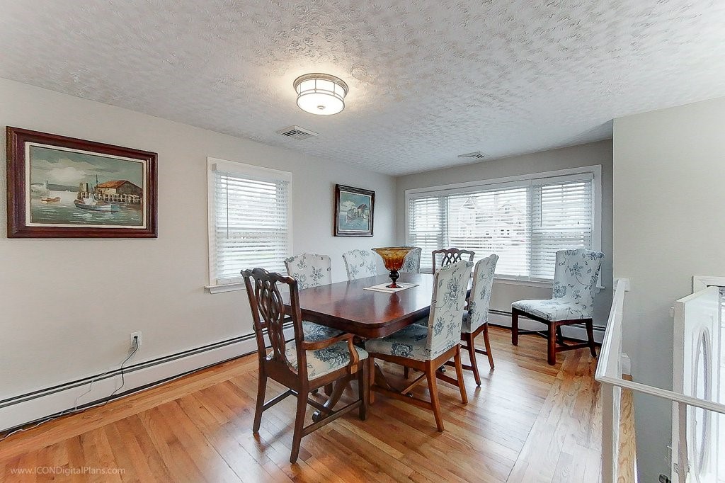 7 Wilbur Avenue Newport, RI 02840 - Photo 6 of 25