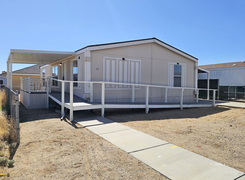 620 West Upjohn Avenue, Unit 43 Ridgecrest, CA 93555 - Photo 1 of 36
