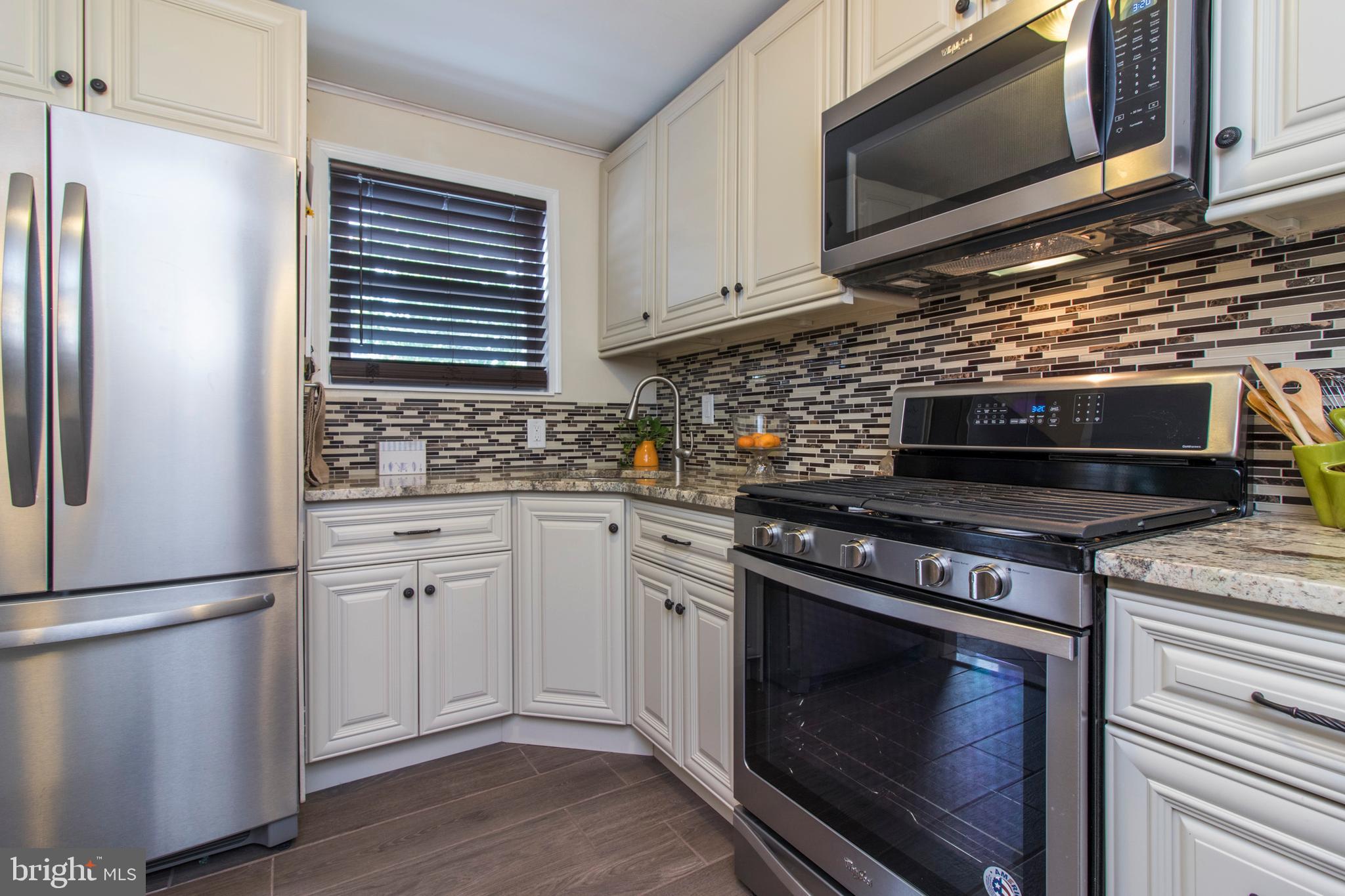 3664 Friar Road Philadelphia, PA 19154 - Photo 12 of 24 Gallery Image 12