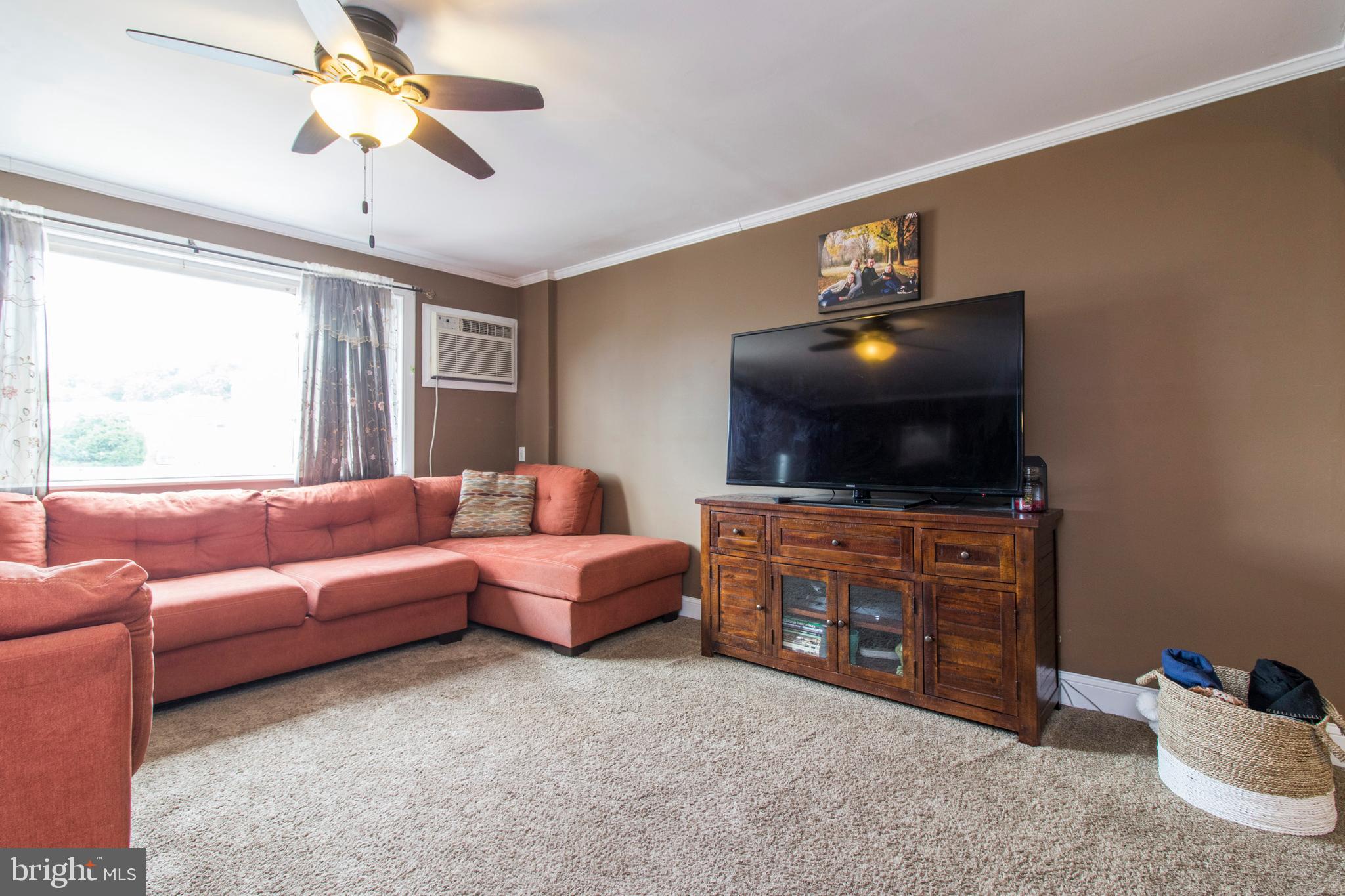 3664 Friar Road Philadelphia, PA 19154 - Photo 6 of 24 Gallery Image 6