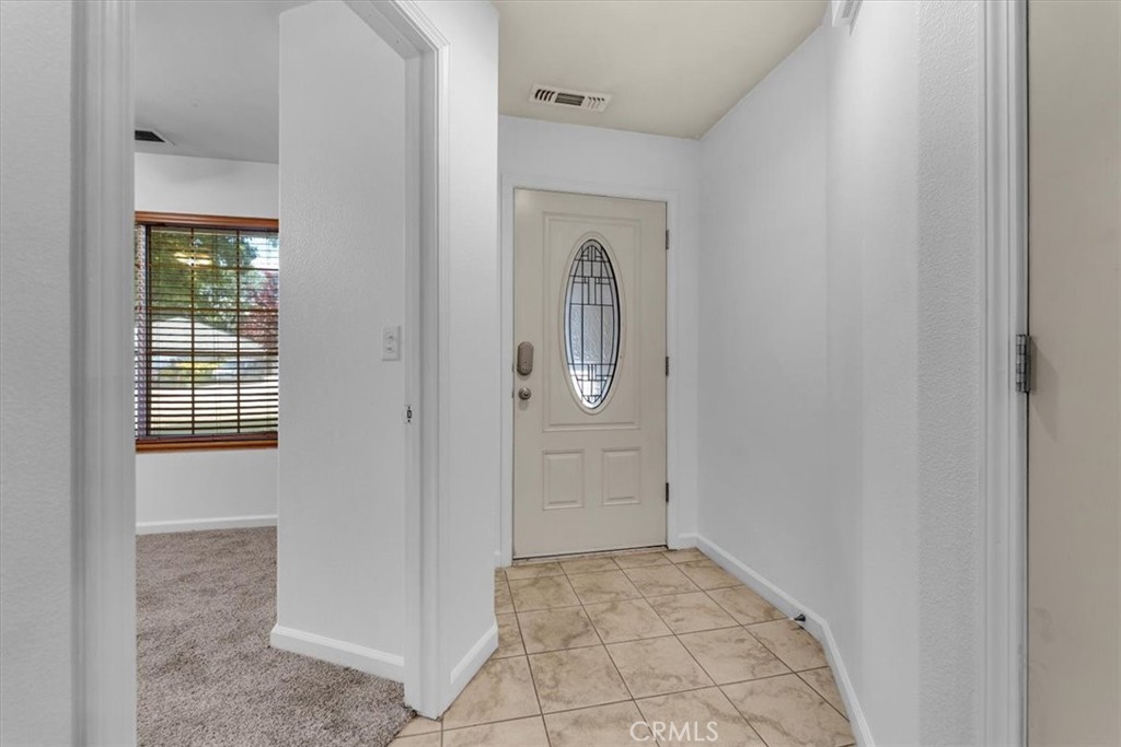 245 Shelley Way Red Bluff, CA 96080 - Photo 6 of 63