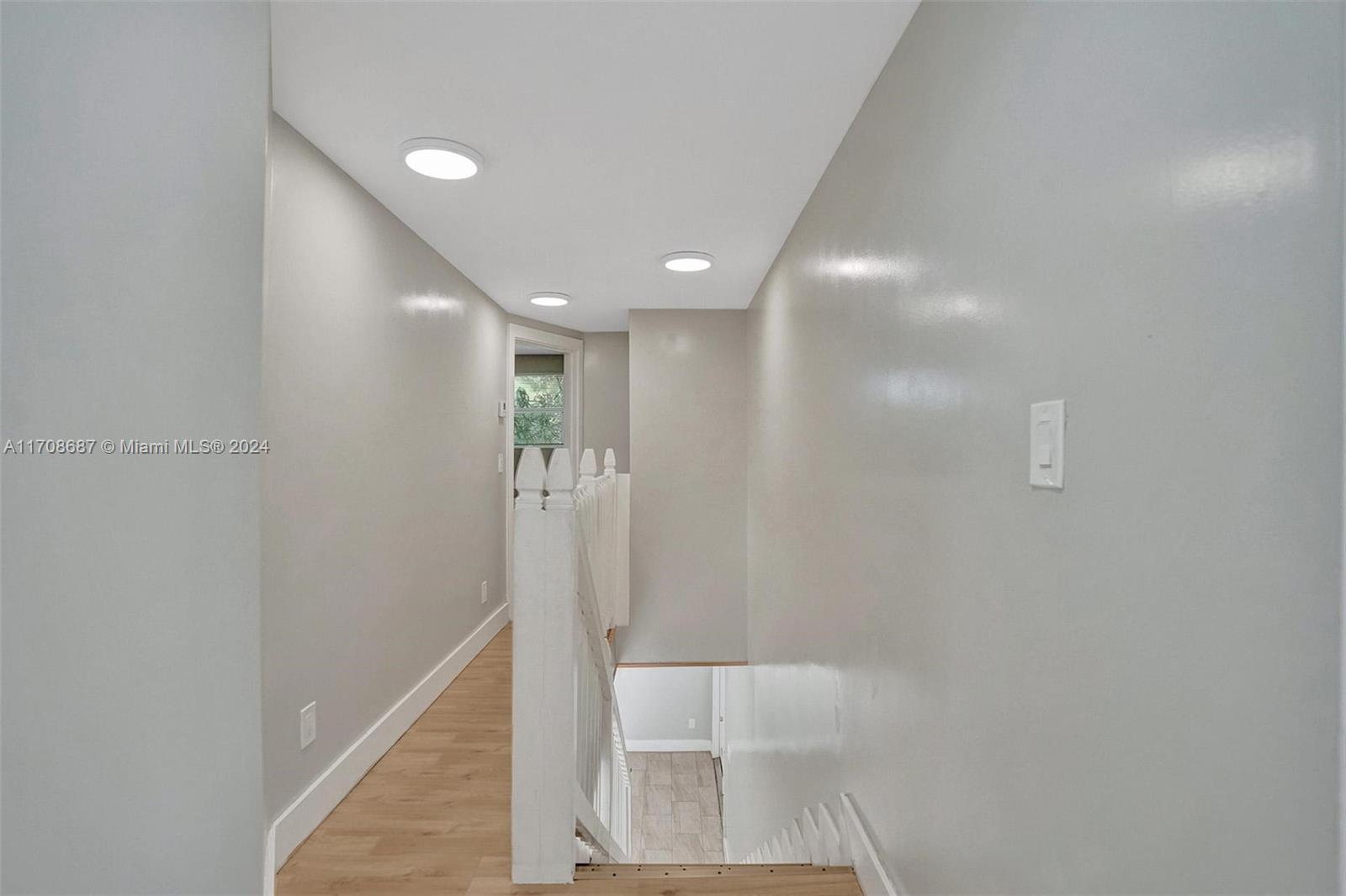 242 Southwest 9th Street, Unit 2 Dania Beach, FL 33004 - Photo 17 of 38