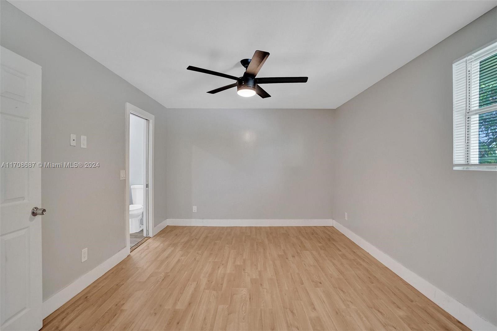 242 Southwest 9th Street, Unit 2 Dania Beach, FL 33004 - Photo 33 of 38