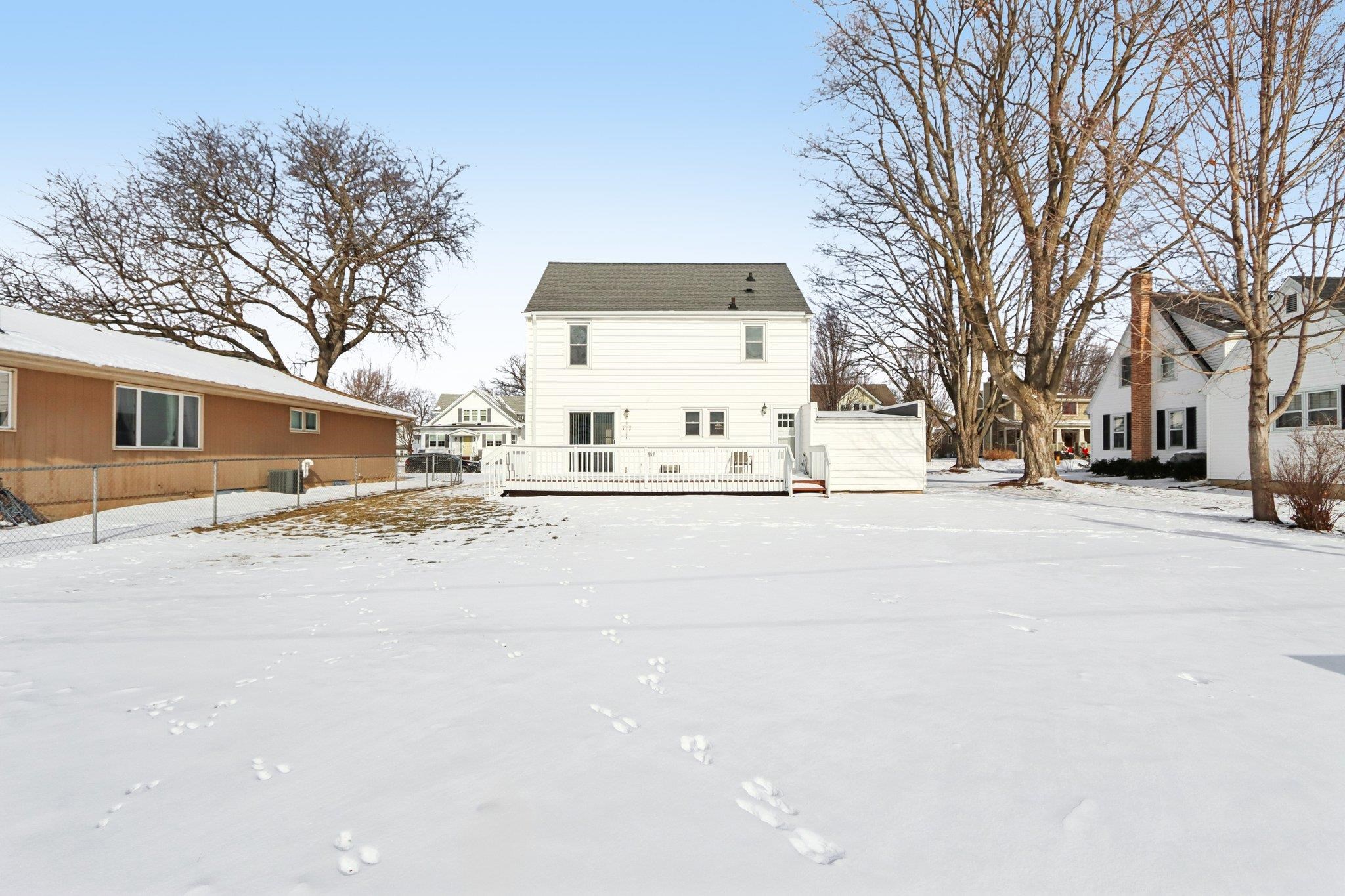 108 4th Street Waunakee, WI 53597 - Photo 36 of 47