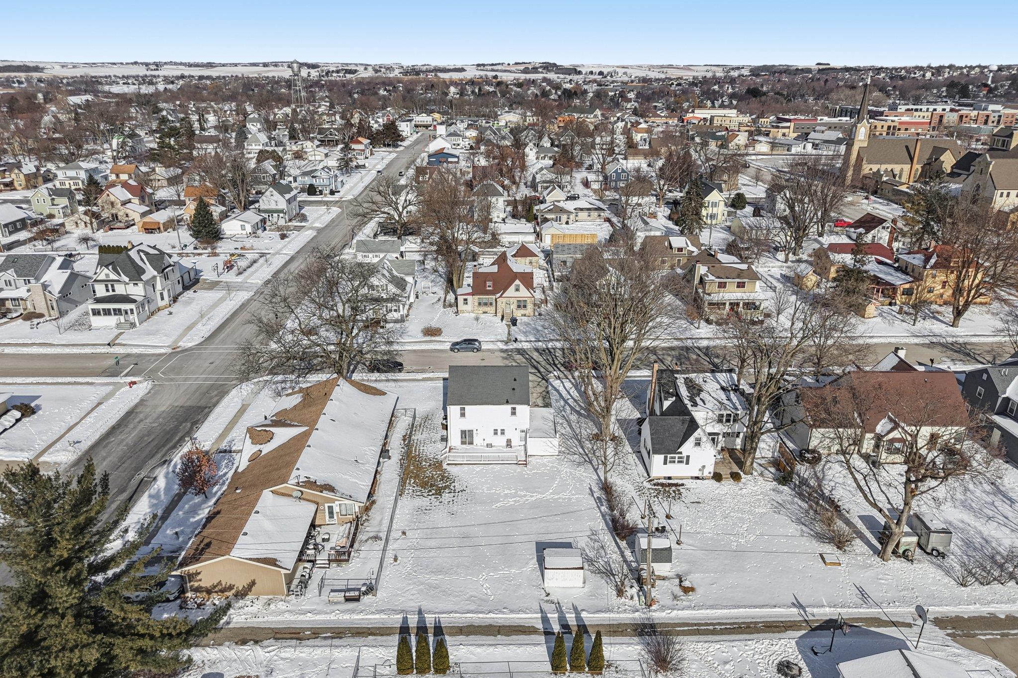 108 4th Street Waunakee, WI 53597 - Photo 44 of 47