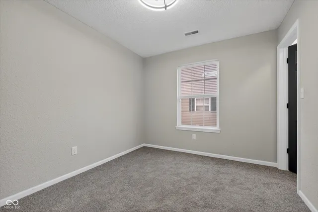 $1,990 | 12126 Blue Springs Lane, Fishers, IN 46037