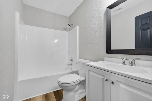 $1,990 | 12126 Blue Springs Lane, Fishers, IN 46037